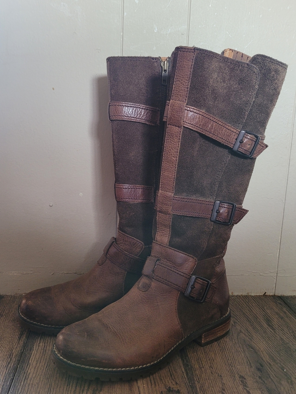 Ariat Women's Highland Tall Boots in brown leather and suede 7.5B